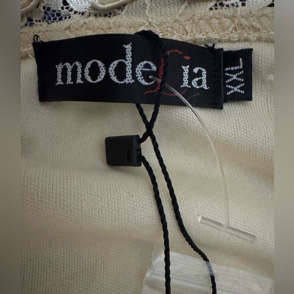 Vintage Modelia New York Metallic Lace Embroidered Top – XXL Elegant Blouse - Picture 6 of 8